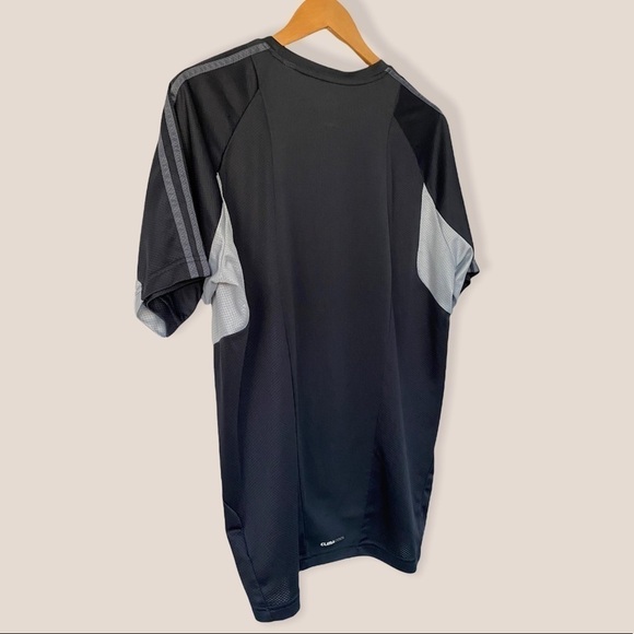 Adidas Men’s Athletic Short Sleeve Tee Large - Picture 5 of 8